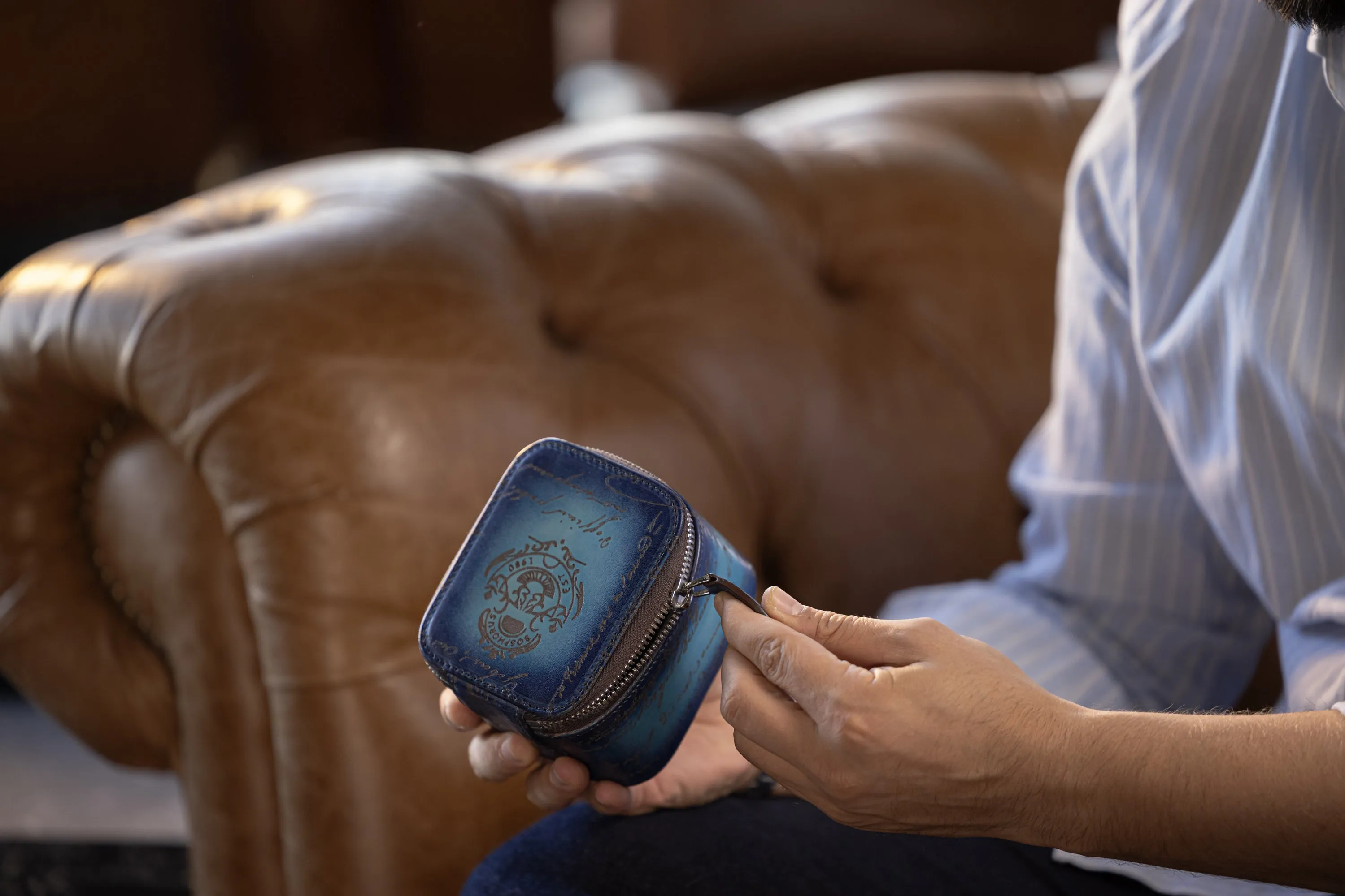 Ephesus Watch Case - Parchment Patina Sky Blue For 1 Watch