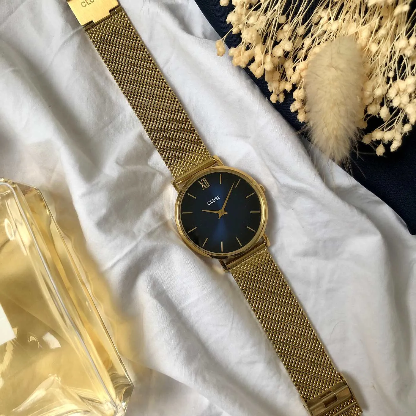 Minuit Mesh Deep Blue, Gold Colour