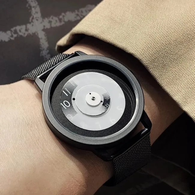 Unique Luxurious Focal Point Design Watch