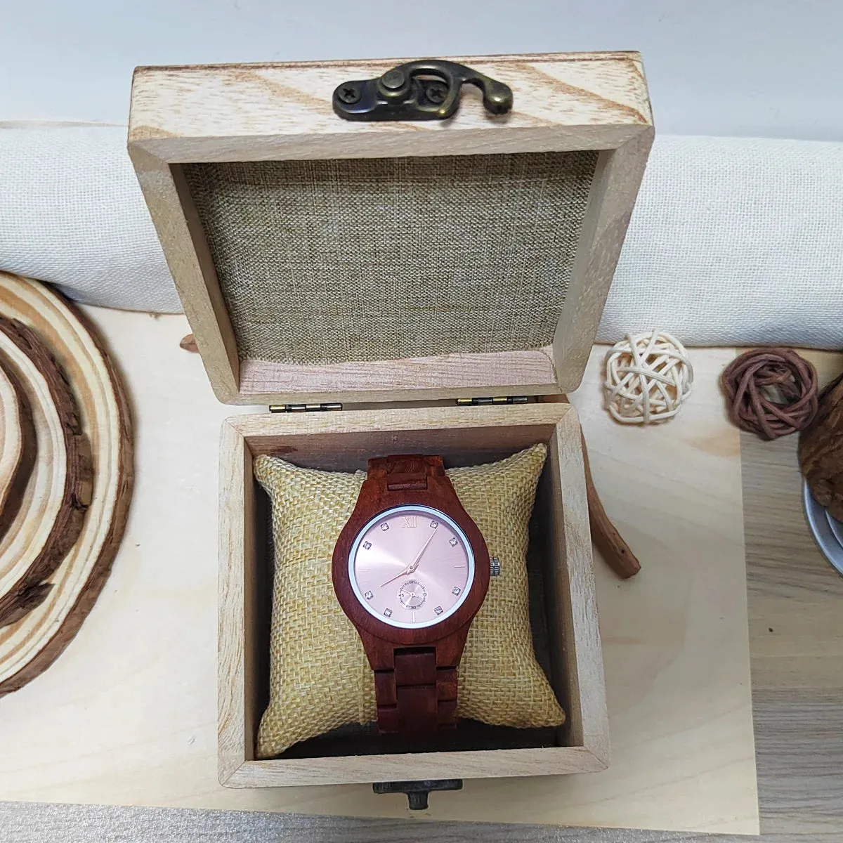 Women Fashion Quartz Wristwatches Wedding Day Anniversary Gift Wood Viking Watch